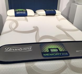 Mattresses, Simmons, Serta, MLILY, Royal Bedding, Presidential Bedding Corsicana, Bedroom sets, Ashley, Catnapper, Recliners, Living Room, Dining Room Sets, Office Furniture, King Size Mattress, Queen, Twin, Full, Adjustable Bases, Power Bed, Denison TX