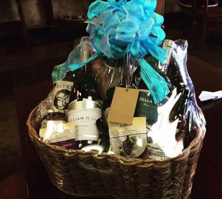 Bistro 160 Gift Basket: show your appreciation
