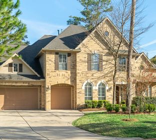 63 S Fair Manor Circle-The Woodlands-003-Small (1)