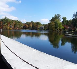 dock at Lake Arrowhaed club